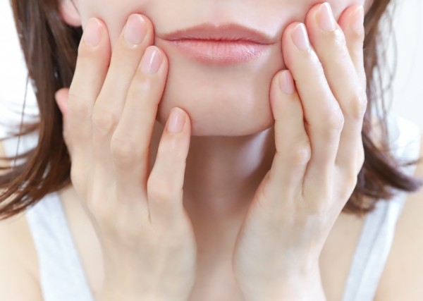 乾燥・くすみ・肌荒れ